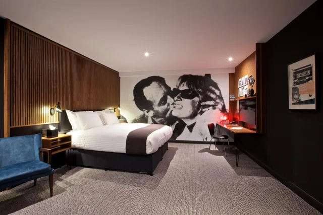 Snug, No Window، Telegraph Hotel Coventry Hotel 1/10