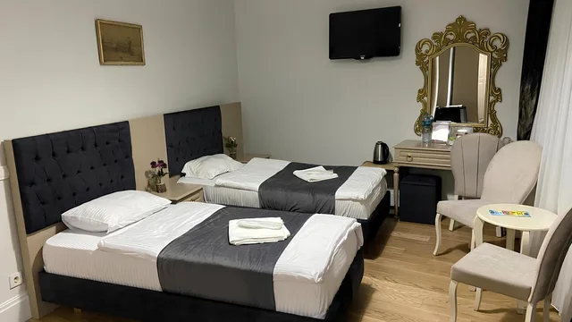 غرفة ديلوكس رباعية، Hotel Next2 5/10