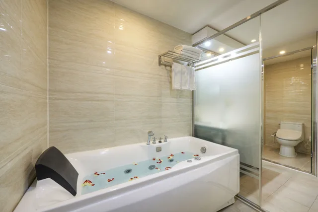 جناح ملكي بسرير كينج وسرير فردي، Gg Hotel 10/10