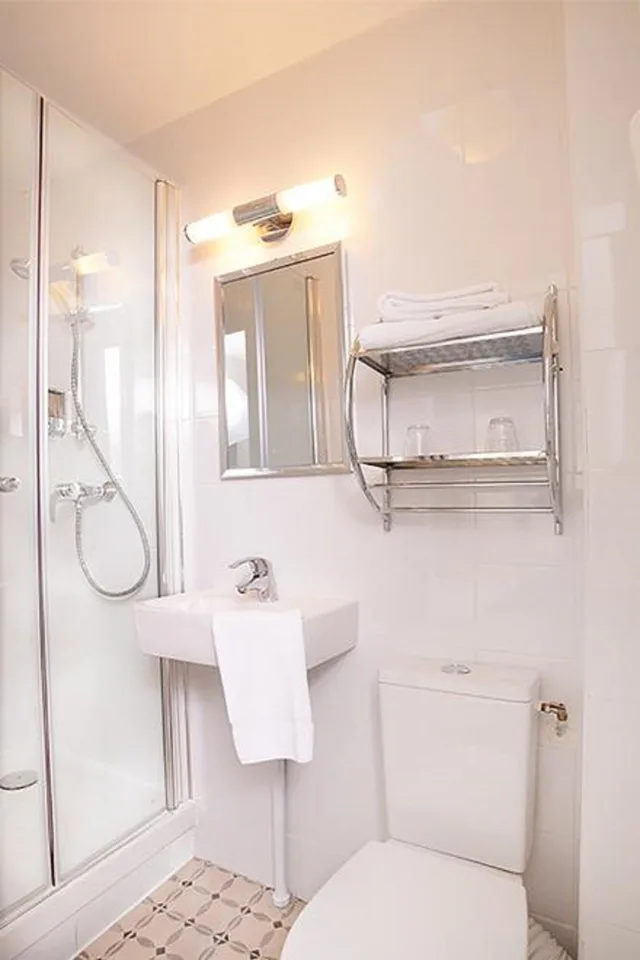 غرفة قياسية بسرير مزدوج، Zazie Hotel 7/7