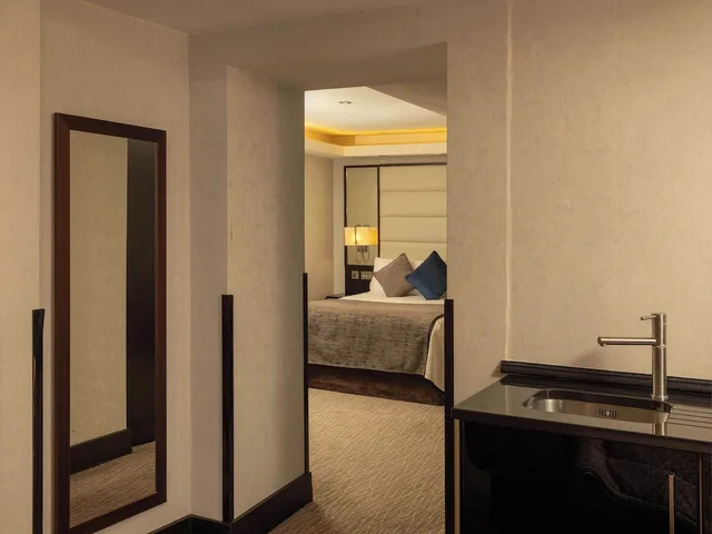 غرفة عائلية بسرير كينج مع أريكة، Montcalm Brewery Townhouse 1/1