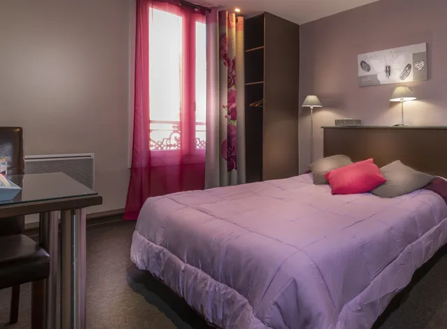 غرفة قياسية بسرير كينج، MONTSOURIS ORLEANS HOTEL 7/10