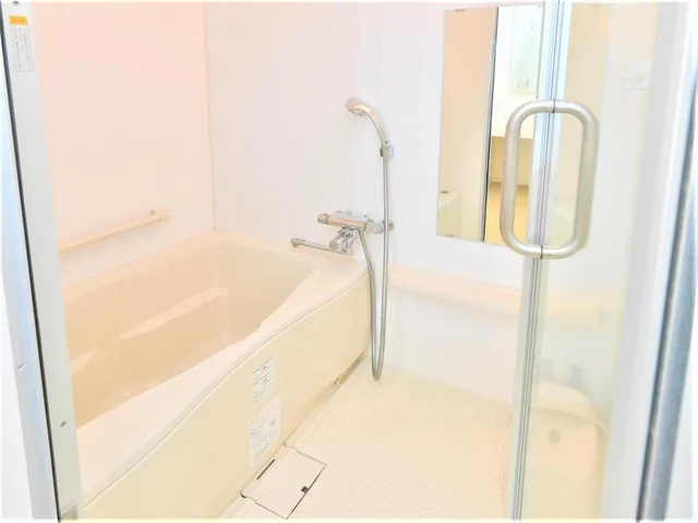 غرفة صغيرة مزدوجة للمدخنين، J HOTEL Rinku 5/5