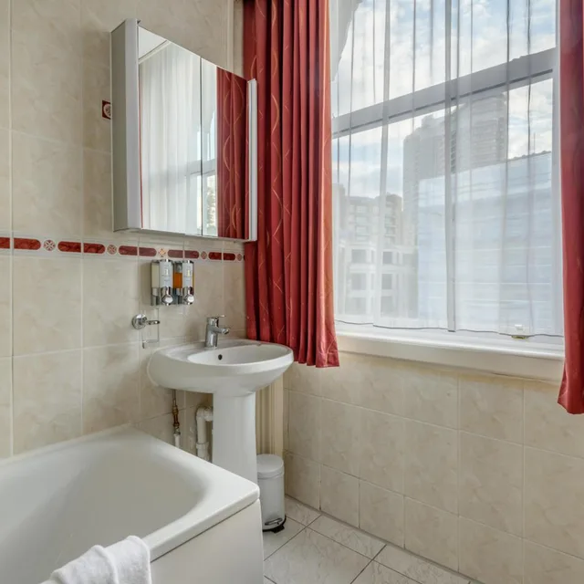 غرفة كلاسيكية مفردة، Montana Hotel London 3/8