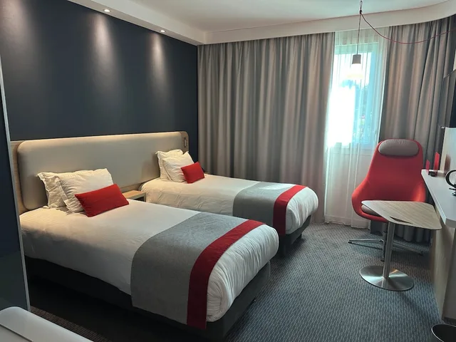 غرفة قياسية بسرير فردي، Holiday Inn Express Paris Velizy 5/10