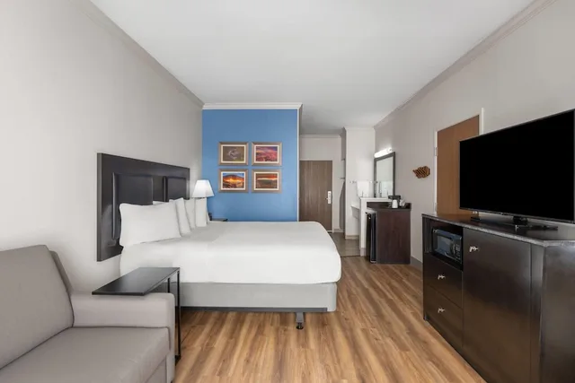 غرفة ديلوكس بسرير كينج، La Quinta Inn Suites Moab 5/10