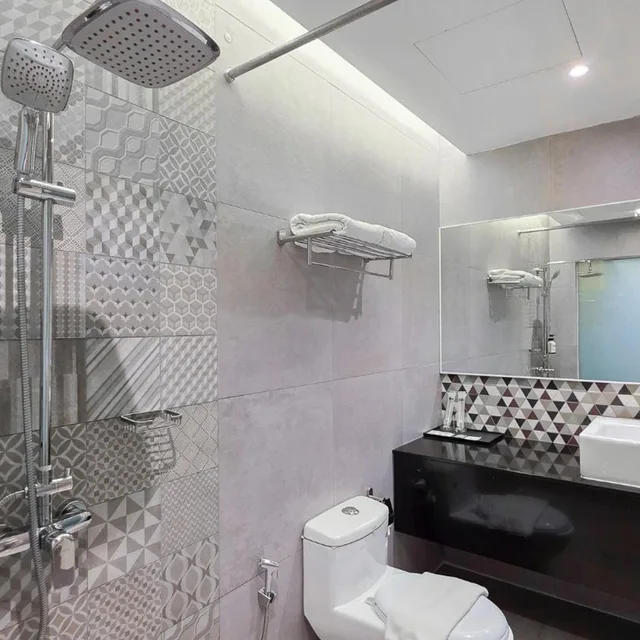 غرفة سوبيريور بسرير كوين، Fives Hotel DNP 7/8
