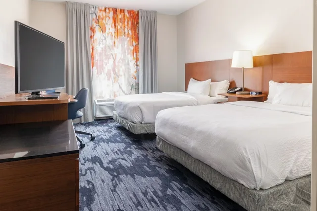 Studio, 2 Queen Beds, Accessible, Fairfield Inn Suites By Marriott Cincinnati Eastgate 2/3