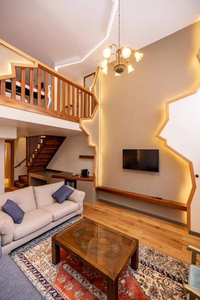 Limehouse Duplex Suite، Limehouse Library Hotel 1/1