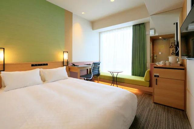 غرفة قياسية بسرير كوين، Candeo Hotels Hiroshima Hatchobori 1/2