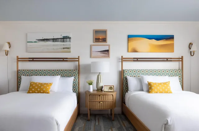 1 Bedroom, Suite, 2 Queen Beds, Ocean Front, Sofa، Pacific Point Resort 1/3