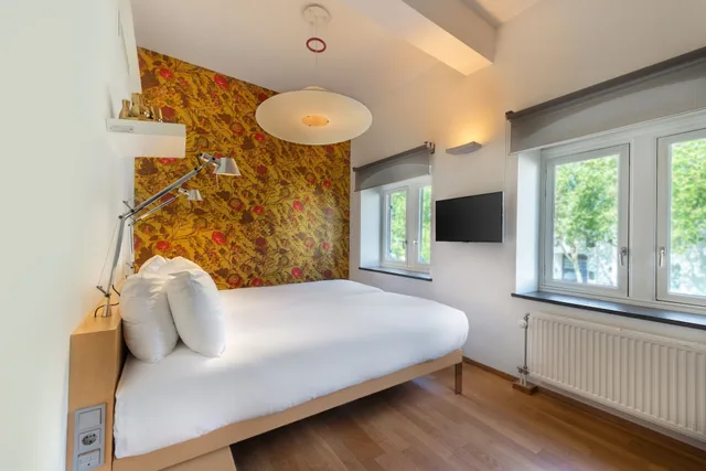 Deluxe, King Bed, Kruisherenhotel Maastricht 5/7