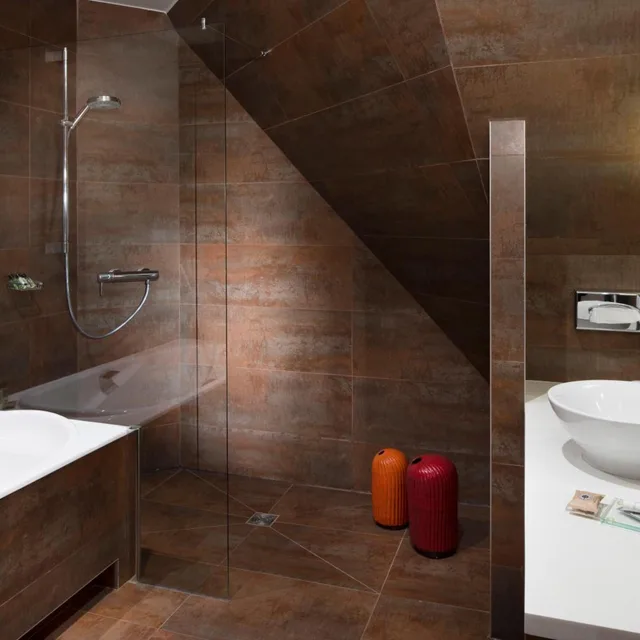 جناح بسرير كينج مع أريكة، Hotel Le Six 4/6