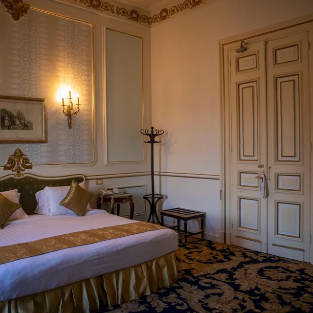 Gold, Junior Suite, King Bed, Partial Sea View، Le Metropole Luxury Heritage Hotel Since 1902 by Paradise Inn Group 2/2