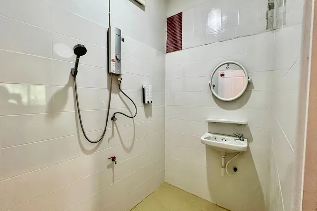 غرفة رباعية بشرفة، Tch Boutique Hotel Hostel 6/6