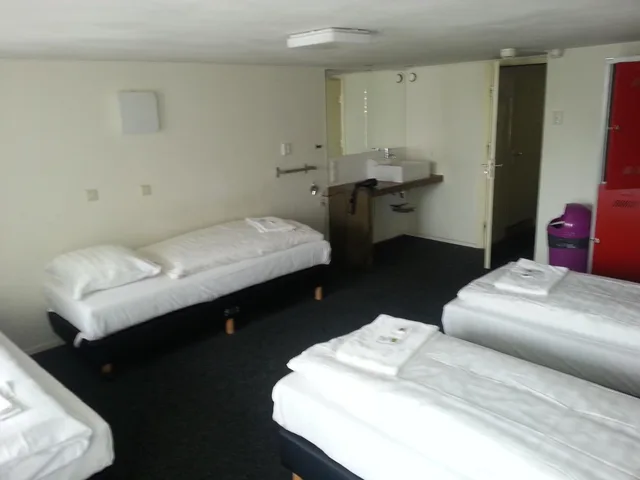 Female Dorm, Female Only, 8 Beds, Private Bathroom، St Christophers Inn At The Winston 4/6
