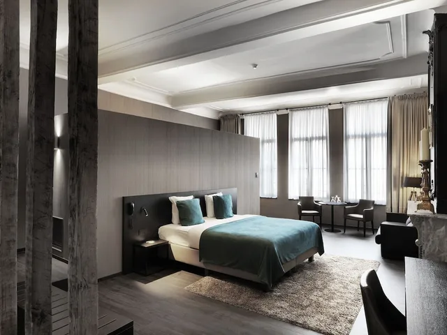 جناح تنفيذي بسرير كينج، Hotel Harmony 1/5