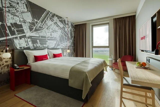 غرفة بزنس، IntercityHotel Amsterdam Airport 2/5