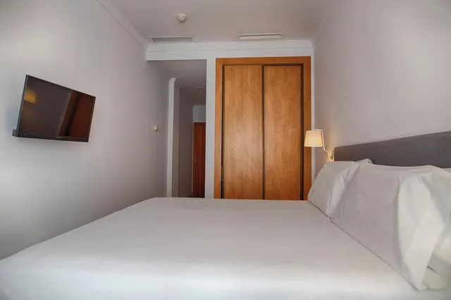 غرفة كلاسيكية، Sercotel Tribuna Malaga 1/3