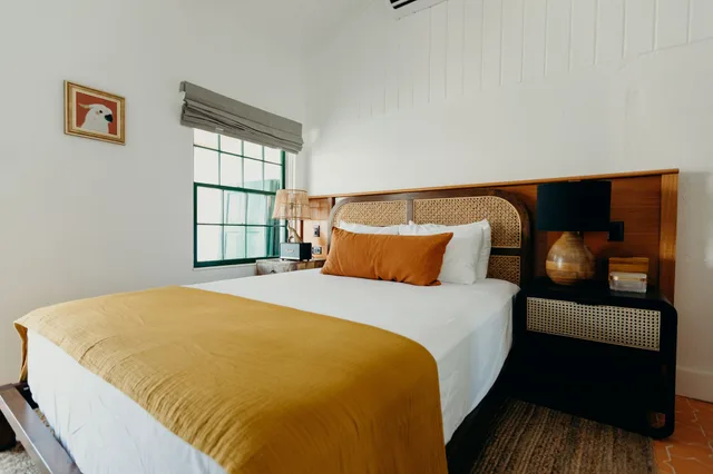 غرفة قياسية مفردة بسرير كوين، King Christian Hotel 1/5