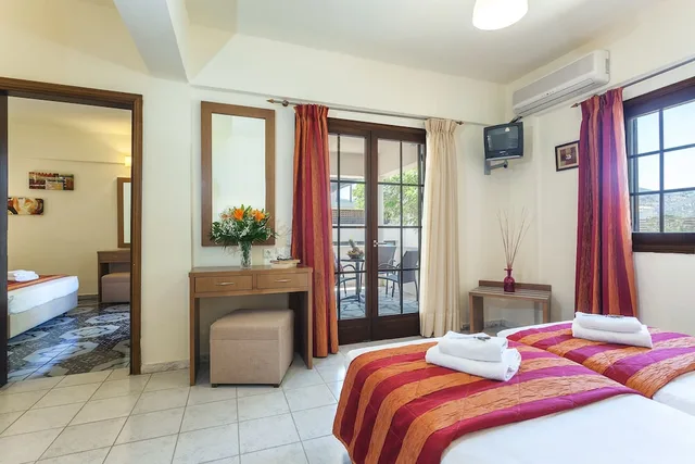 Bungalow, Double Bed, Shared Pool، Skopelos Holidays Hotel 1/2