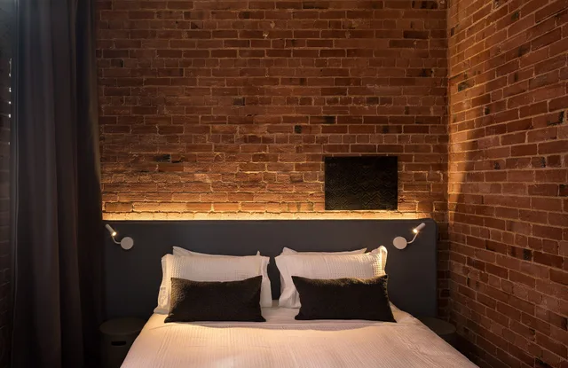 2 Bedrooms, Pad, Apartment, King and Twin Beds، The Chamberson 1/2