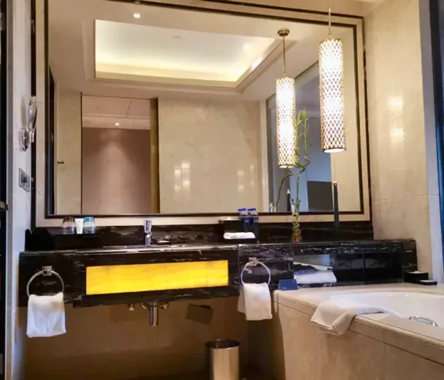 غرفة غراند ديلوكس بسرير كينج، Wanda Realm Chifeng Hotel 2/2