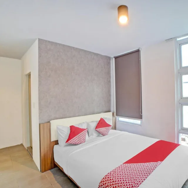 غرفة ديلوكس بسرير كينج، OYO 90559 Gamacity Residence 7/10