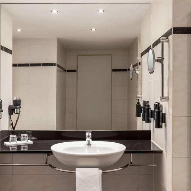 غرفة تنفيذية بسرير كينج، Vienna House by Wyndham Thuringer Hof Eisenach 9/10