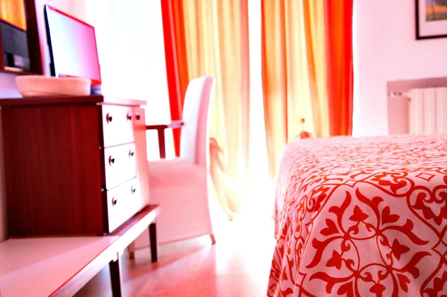 غرفة اقتصادية بسرير مزدوج، Hotel Kinda 2/3