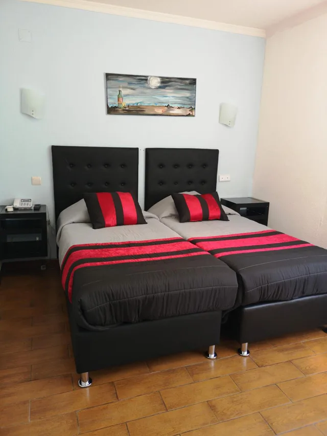 غرفة مفردة، Hotel 4 Estacoes 1/8