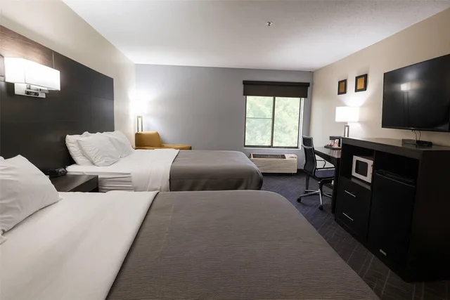 غرفة بسريرين مزدوجين، Quality Inn & Suites Circleville 1/8