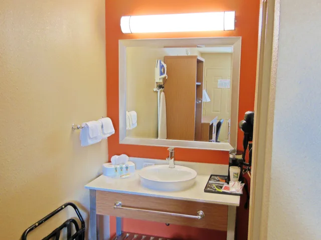 جناح بسريرين مزدوجين، Days Inn Suites By Wyndham Arlington Near Six Flags 6/7