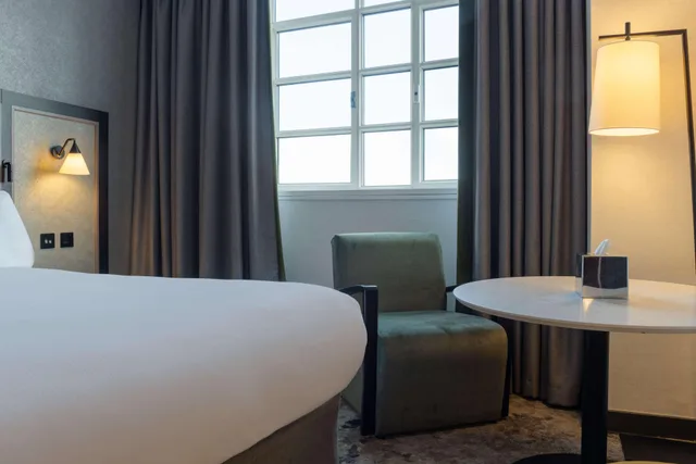 غرفة ديلوكس عائلية، Hilton Cardiff Hotel 4/6