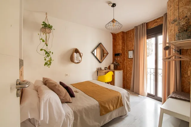 Tower, Standard, Double Bed, Balcony، Rooms Vita And Bar 2/10