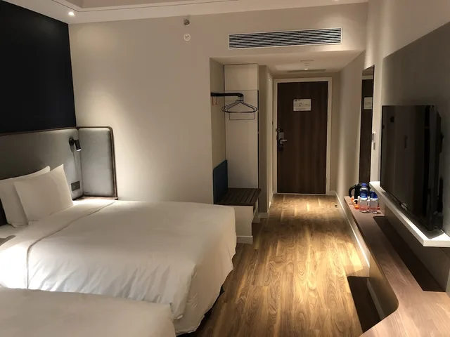 Standard, Twin Beds, Extra Floor Space، Holiday Inn Express Xi'an Bell Tower 1/7