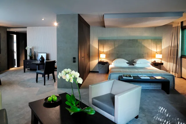 Loft, Suite، HOTEL SQUARE 1/1
