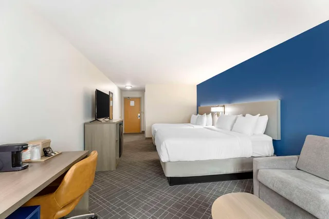 Upgrade, Efficiency, Suite, King and Queen Bed، Comfort Inn & Suites Glenwood Springs On The River 1/4