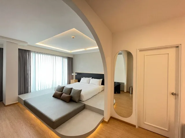 Cozy, Deluxe, Queen Bed, R2 Hotel Chiangmai 1/8
