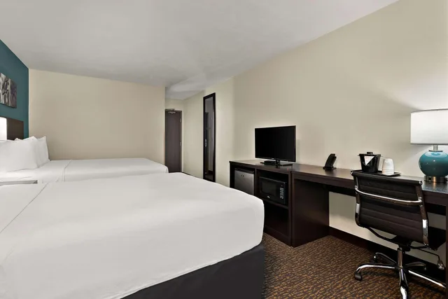 غرفة بسريرين كوين، Sleep Inn Kelso Longview 2/3