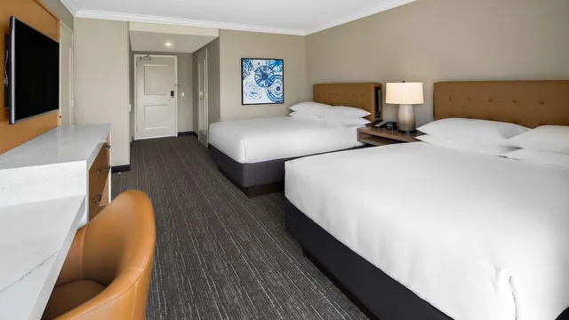غرفة بسريرين كوين لذوي الإعاقة، HYATT REGENCY VALENCIA 1/3