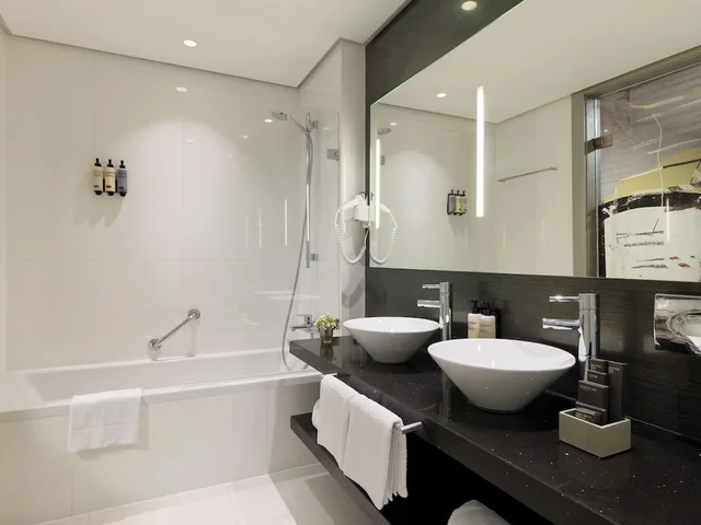 Duplex, Loft, King Bed, Sofa، H10 Berlin Ku'Damm, Berlin 5/8