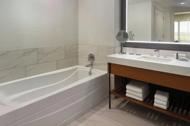 جناح تنفيذي بغرفتي نوم، The Westin Huntsville 5/5