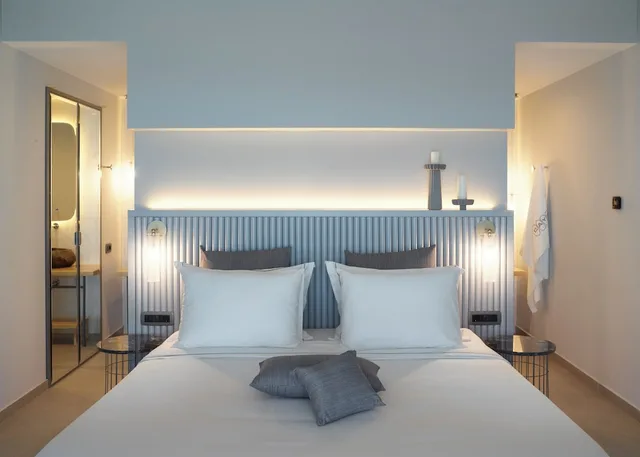 Duplex, Family, Basement, Queen Bed, Sea View, Sofa, Private Pool، Cayo Exclusive Resort and Spa 1/3