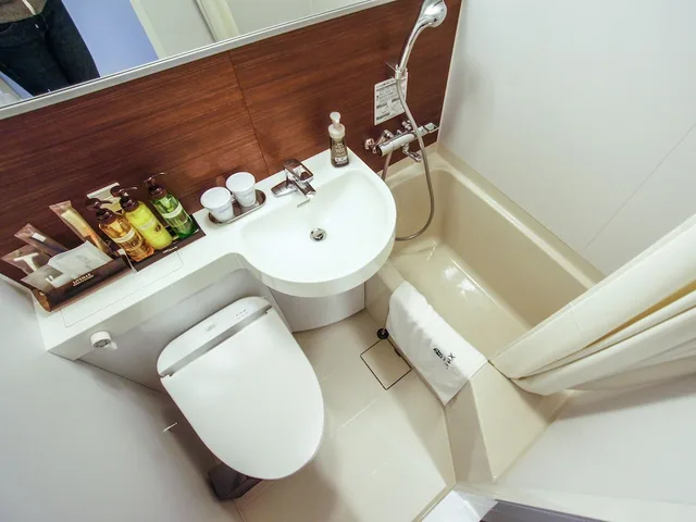 Semi Room, Single Bed, Semi Double Bed، Hotel Livemax Kanazawa Idaimae 3/3