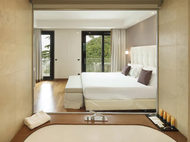 Deluxe, Single, Double Bed, Side Sea View، Paradiso Relais Hotel 3/3