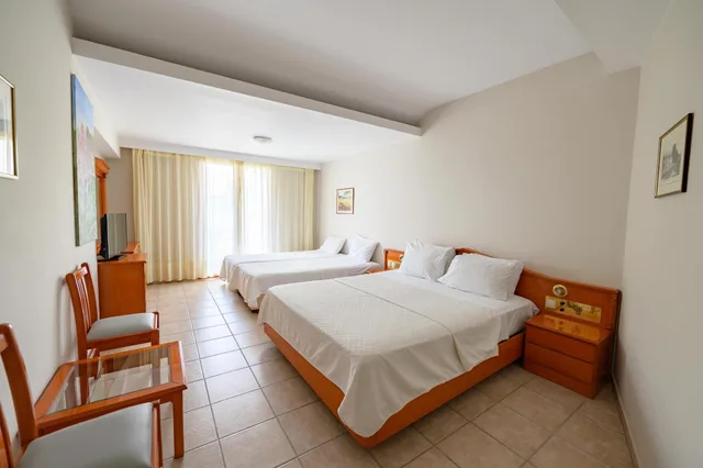 غرفة عائلية، Hotel Europa Olympia 4/6