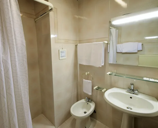 غرفة قياسية رباعية بأربعة أسرّة، Euromotel Croce Bianca 7/10