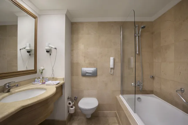 غرفة عائلية بسرير مزدوج وسرير فردي، IC Hotels Green Palace 4/4