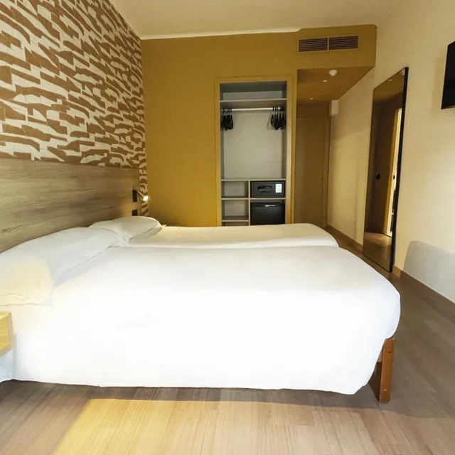 غرفة سوبيريور بسرير مزدوج أو سريرين منفصلين بإطلالة على البحر، Hotel Playa Mallorca 5/10